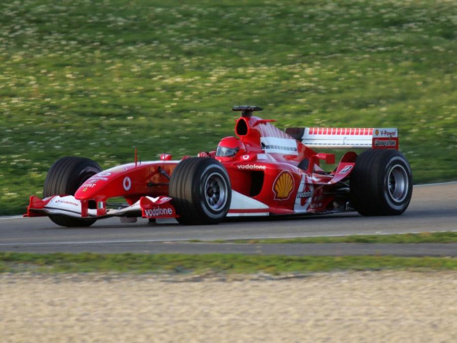  Ferrari F2005 2005 года  (фото 4 из 16)